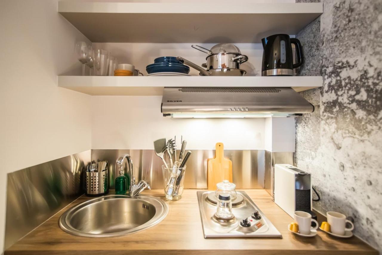 Harmony Studios By Halu! Apartments Tesalonika Bagian luar foto
